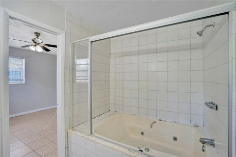Villa ou maison à louer à Davie, Floride: 3 chambres, 110.46 m2 № 2390123 - photo 5