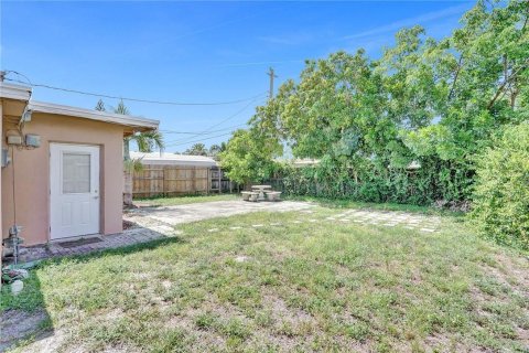 Villa ou maison à louer à Davie, Floride: 3 chambres, 110.46 m2 № 2390123 - photo 23