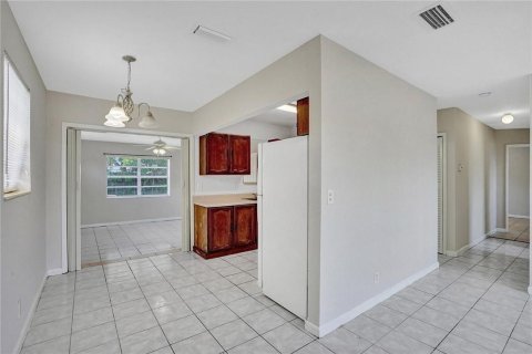 Villa ou maison à louer à Davie, Floride: 3 chambres, 110.46 m2 № 2390123 - photo 15
