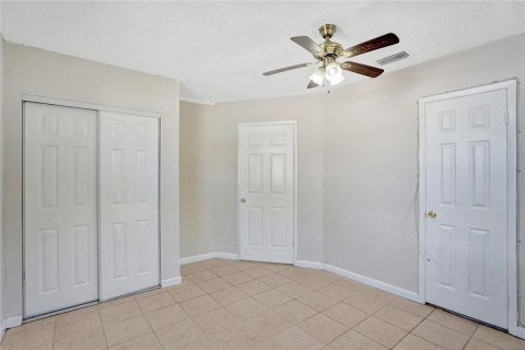 Villa ou maison à louer à Davie, Floride: 3 chambres, 110.46 m2 № 2390123 - photo 7