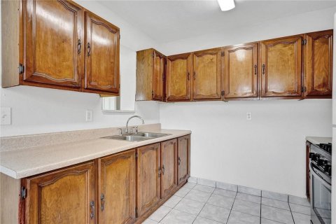 Villa ou maison à louer à Davie, Floride: 3 chambres, 110.46 m2 № 2390123 - photo 18