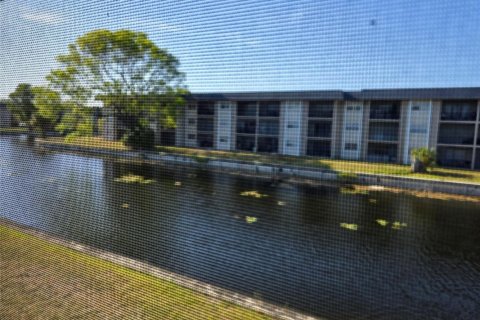 Copropriété à vendre à Fort Lauderdale, Floride: 2 chambres, 88.16 m2 № 2188001 - photo 5