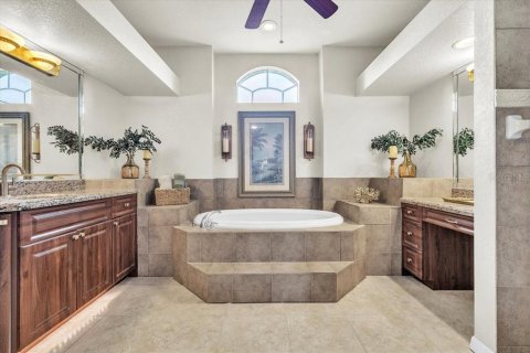Villa ou maison à vendre à Port Charlotte, Floride: 3 chambres, 220.64 m2 № 2409004 - photo 26