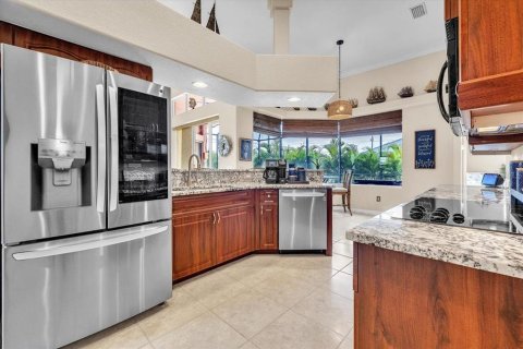 Villa ou maison à vendre à Port Charlotte, Floride: 3 chambres, 220.64 m2 № 2409004 - photo 13