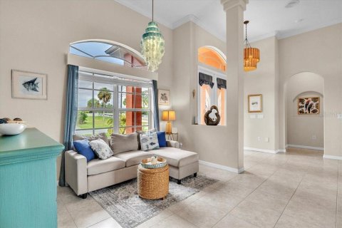 Villa ou maison à vendre à Port Charlotte, Floride: 3 chambres, 220.64 m2 № 2409004 - photo 8