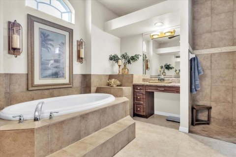 Villa ou maison à vendre à Port Charlotte, Floride: 3 chambres, 220.64 m2 № 2409004 - photo 27