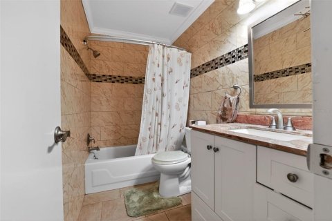 Copropriété à vendre à Largo, Floride: 2 chambres, 96.15 m2 № 2214211 - photo 15