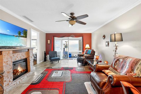 Copropriété à vendre à Largo, Floride: 2 chambres, 96.15 m2 № 2214211 - photo 5