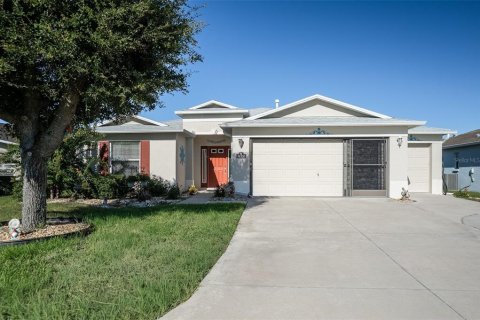Villa ou maison à Ocala, Floride 3 chambres, 166.67 m2 № 2359035