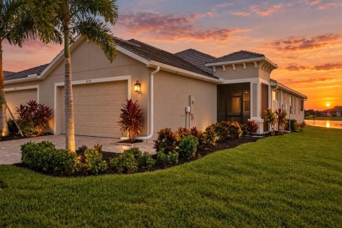 House in Parrish, Florida 2 bedrooms, 146.32 sq.m. № 2400317