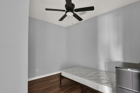 House in St. Lucie, Florida 4 bedrooms, 164.25 sq.m. № 2275181 - photo 27