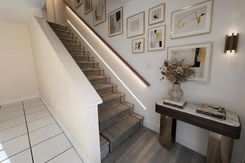 Touwnhouse à louer à Orlando, Floride: 2 chambres, 108.14 m2 № 2416530 - photo 3