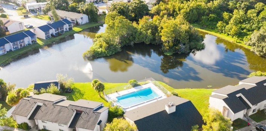 Touwnhouse à Orlando, Floride 2 chambres, 108.14 m2 № 2416530