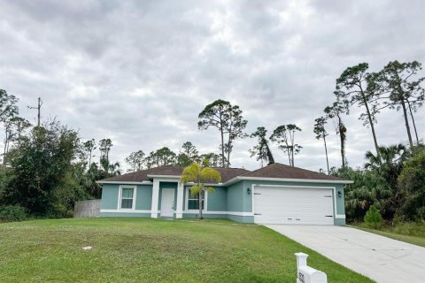 Villa ou maison à louer à North Port, Floride: 3 chambres, 112.88 m2 № 1866264 - photo 3