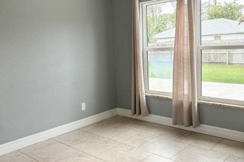 Villa ou maison à louer à North Port, Floride: 3 chambres, 112.88 m2 № 1866264 - photo 7