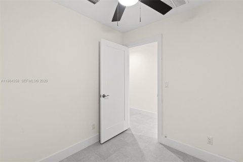 Villa ou maison à vendre à Port St. Lucie, Floride: 4 chambres, 199.46 m2 № 2079024 - photo 29