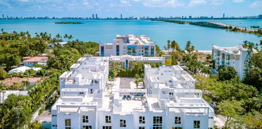 ONE BAY RESIDENCES in Miami, Florida № 21598