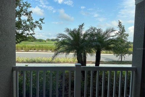 Townhouse in Winter Garden, Florida 4 bedrooms, 178.37 sq.m. № 1915085 - photo 25