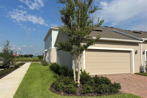 Townhouse in Winter Garden, Florida 4 bedrooms, 178.37 sq.m. № 1915085 - photo 26