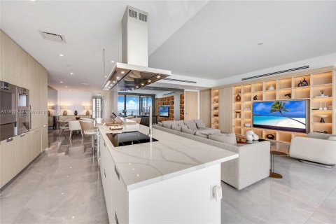 Condo in Sunny Isles Beach, Florida, 3 bedrooms  № 1953858 - photo 5