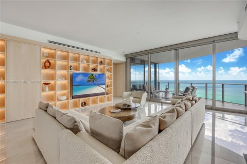 Condo in Sunny Isles Beach, Florida, 3 bedrooms  № 1953858 - photo 6