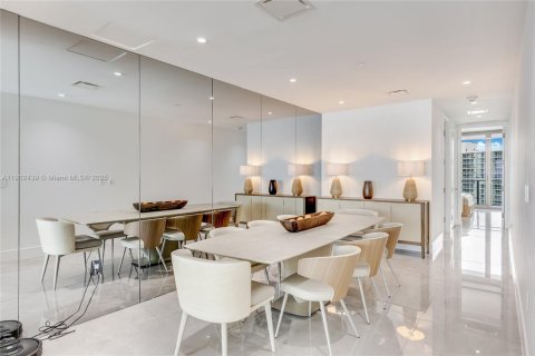 Condo in Sunny Isles Beach, Florida, 3 bedrooms  № 1953858 - photo 4