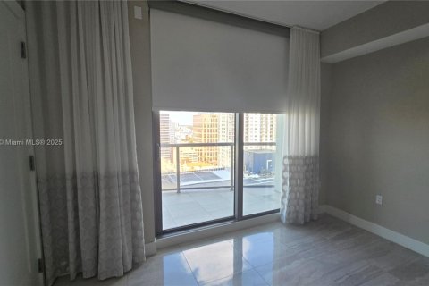 Condo in Fort Lauderdale, Florida, 2 bedrooms  № 1861453 - photo 15