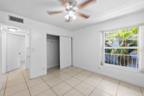 Condo in Plantation, Florida, 3 bedrooms  № 2251722 - photo 30