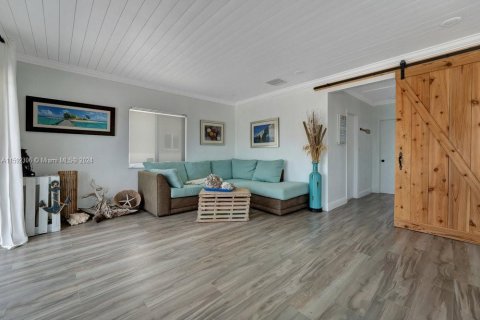 Villa ou maison à louer à Tavernier, Floride: 3 chambres, 92.9 m2 № 1709599 - photo 6