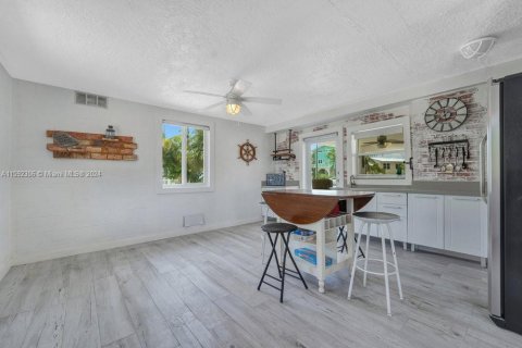 Villa ou maison à louer à Tavernier, Floride: 3 chambres, 92.9 m2 № 1709599 - photo 27