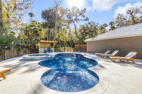 Villa ou maison à vendre à New Smyrna Beach, Floride: 4 chambres, 222.78 m2 № 2099570 - photo 3