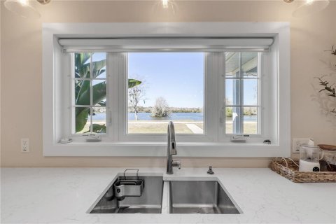 Villa ou maison à vendre à New Smyrna Beach, Floride: 4 chambres, 222.78 m2 № 2099570 - photo 5