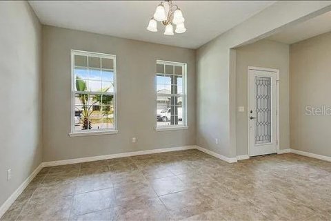 Casa en venta en Orlando, Florida, 5 dormitorios, 319.21 m2 № 2432817 - foto 16