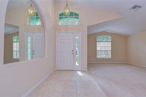 Casa en venta en Tampa, Florida, 3 dormitorios, 151.34 m2 № 2218117 - foto 4