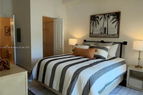 Купить кондоминиум в Саут-Майами, Флорида 2 спальни, 93.83м2, № 1955936 - фото 13