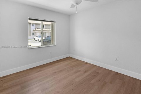 Купить кондоминиум в Дорал, Флорида 3 спальни, 123.56м2, № 1981746 - фото 11