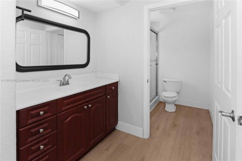 Купить кондоминиум в Дорал, Флорида 3 спальни, 123.56м2, № 1981746 - фото 13