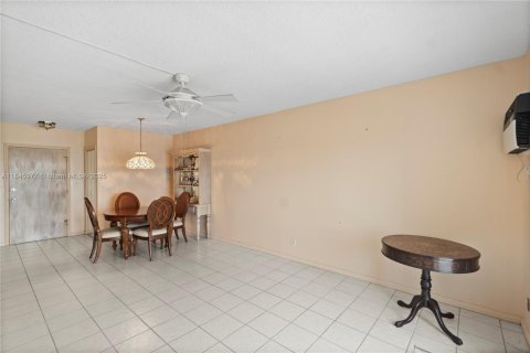 Condominio en venta en Fort Lauderdale, Florida, 1 dormitorio, 60.11 m2 № 1842679 - foto 7