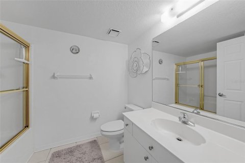 Condo in North Port, Florida, 2 bedrooms  № 1792112 - photo 22