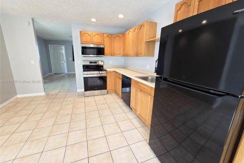 House in Stuart, Florida 3 bedrooms, 99.68 sq.m. № 1632801 - photo 6
