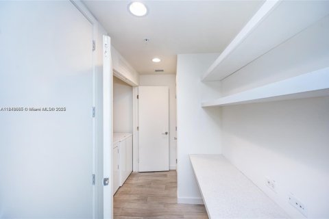 Copropriété à louer à Miami, Floride: 3 chambres, 133.59 m2 № 1936493 - photo 19