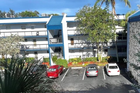 Condominio en Margate, Florida, 2 dormitorios  № 2194968