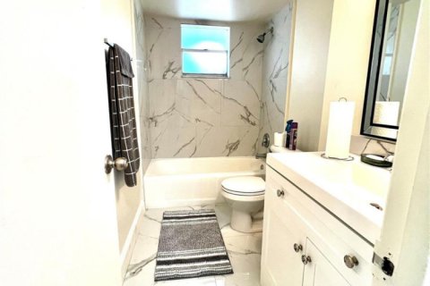 Condominio en venta en Margate, Florida, 2 dormitorios, 89 m2 № 2194968 - foto 2