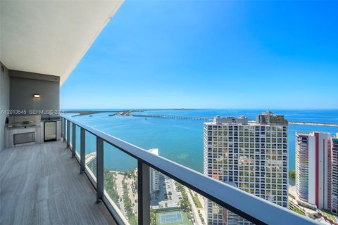 Condo in Miami, Florida, 2 bedrooms  № 2076332 - photo 22