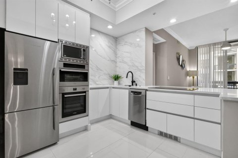 Condo in West Palm Beach, Florida, 2 bedrooms  № 2249487