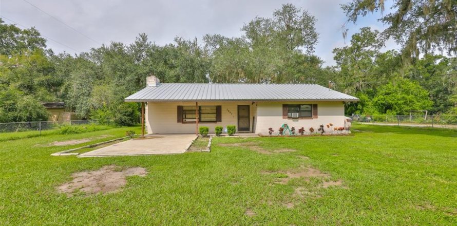 Villa ou maison à Plant City, Floride 2 chambres, 132.11 m2 № 1911416
