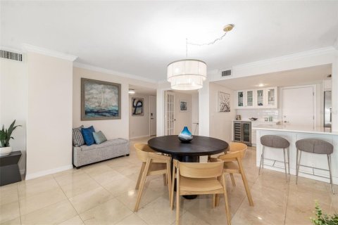 Купить кондоминиум в Сарасота, Флорида 7 комнат, 126.72м2, № 1780594 - фото 10
