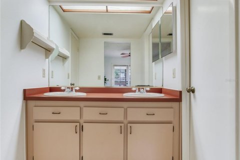 Villa ou maison à vendre à Tampa, Floride: 3 chambres, 184.88 m2 № 1773153 - photo 18