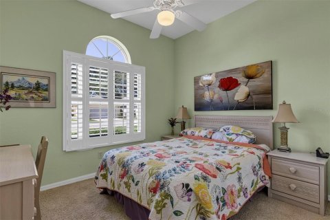 House in Ocala, Florida 3 bedrooms, 152.82 sq.m. № 2157485 - photo 16