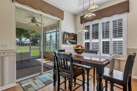 House in Ocala, Florida 3 bedrooms, 152.82 sq.m. № 2157485 - photo 9